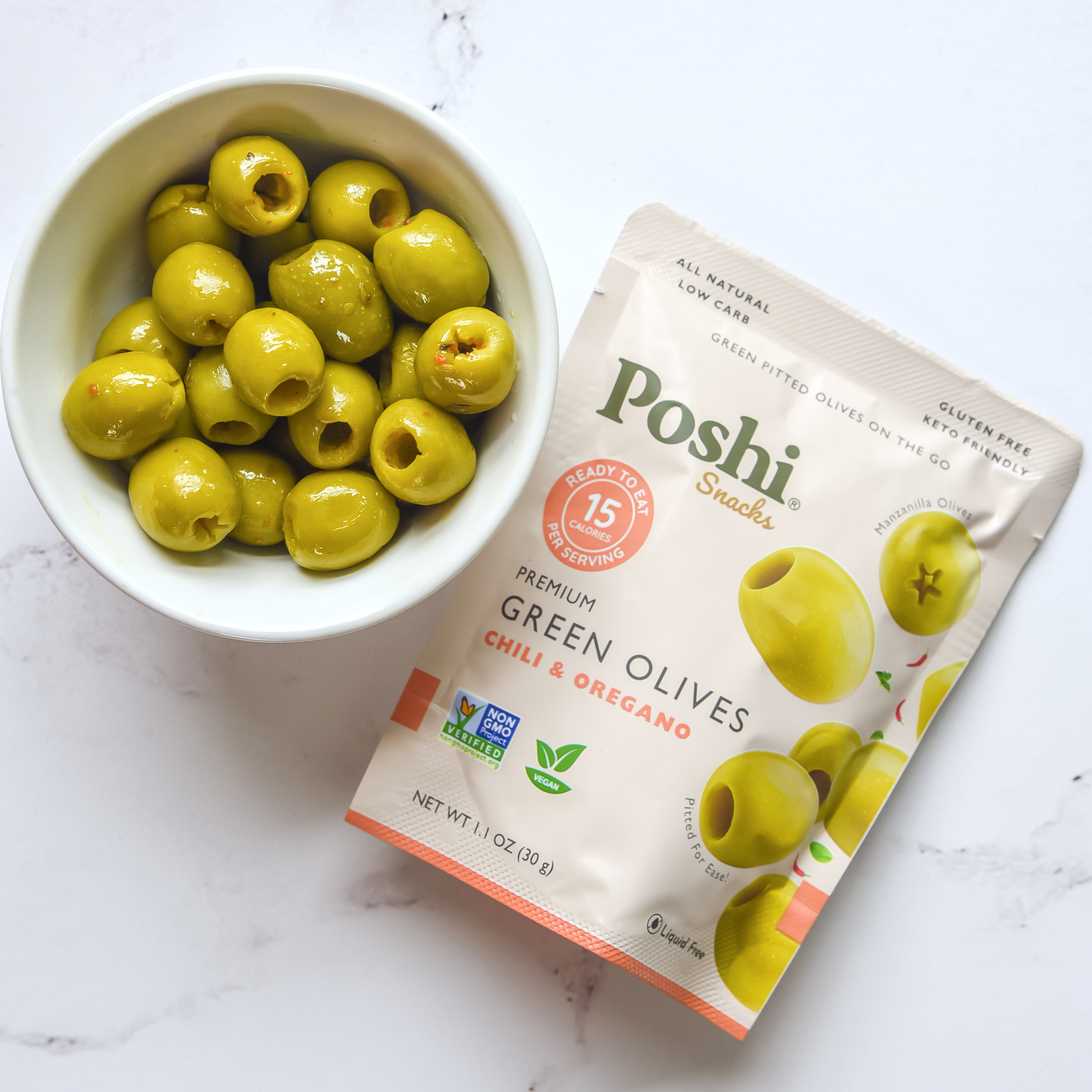 Poshi - Olive Grn Chili & Oregano Pitted - CS of 10-1.1 OZ