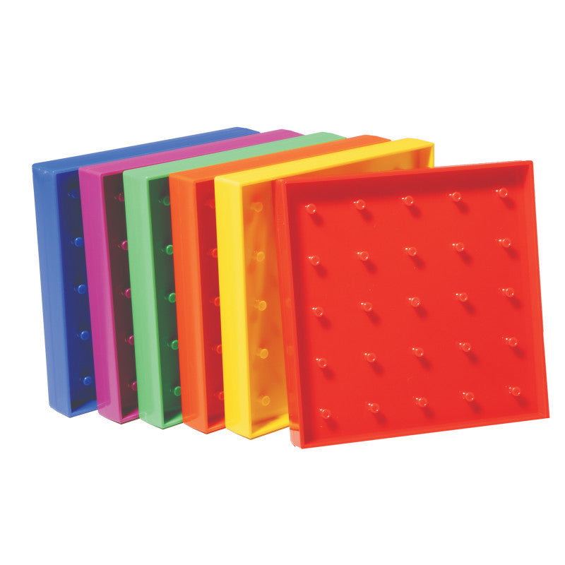 LEARNING ADVANTAGE - Double-Sided Geoboard Set - 5 x 5 Grid / 12 Pin Circular Array - Set of 6