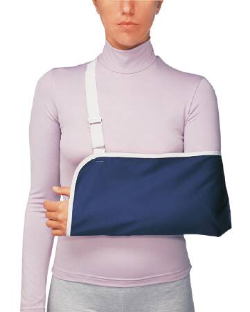 DJO - Arm Sling Procare® Deep Pocket Economy Slide Buckle Closure / Hook and Loop Strap Closure Medium [1/EA]