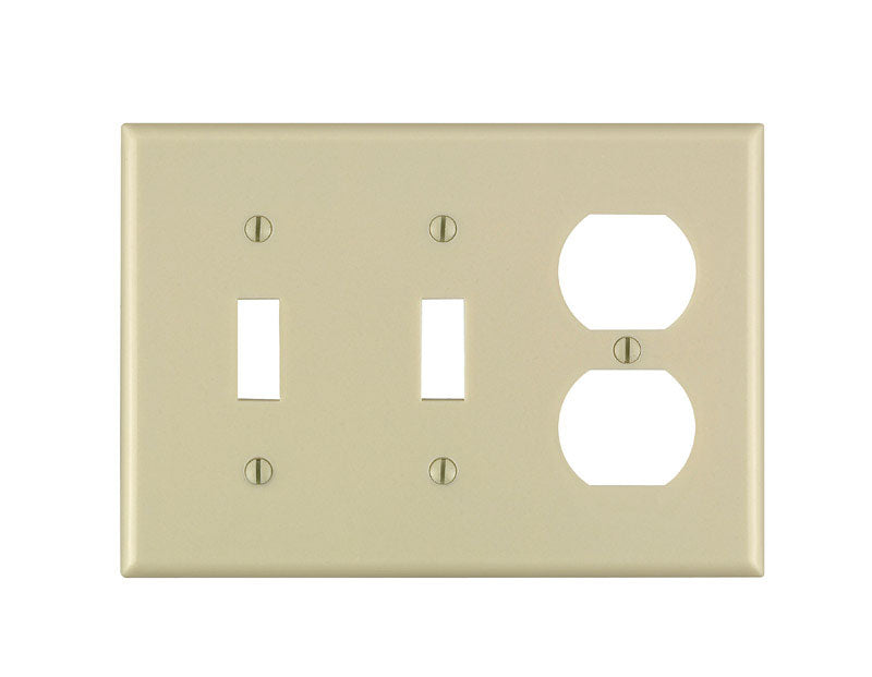 LEVITON - Leviton Ivory 3 gang Thermoset Plastic Duplex/Toggle Wall Plate 1 pk