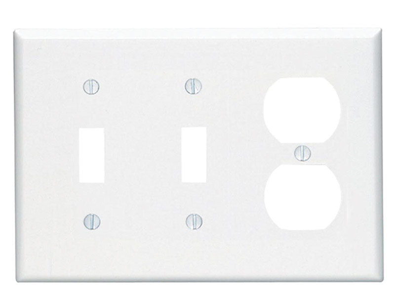 LEVITON MFG. CO. - Leviton White 3 gang Plastic Duplex/Toggle Wall Plate 1 pk