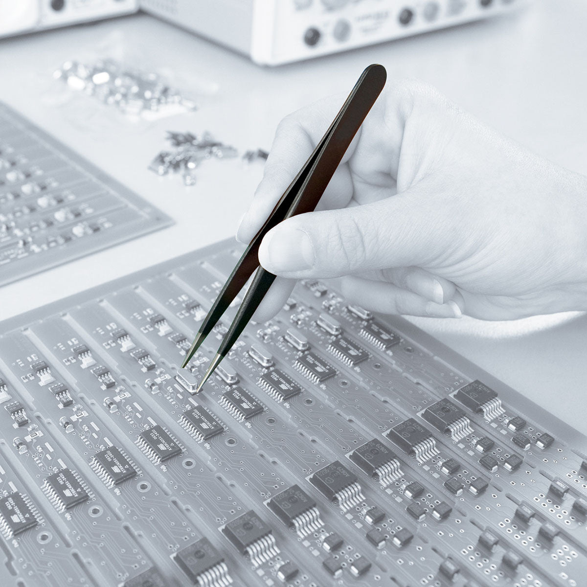 WIHA ESD Safe Tweezers AA SA Universal Fine Point - 130mm