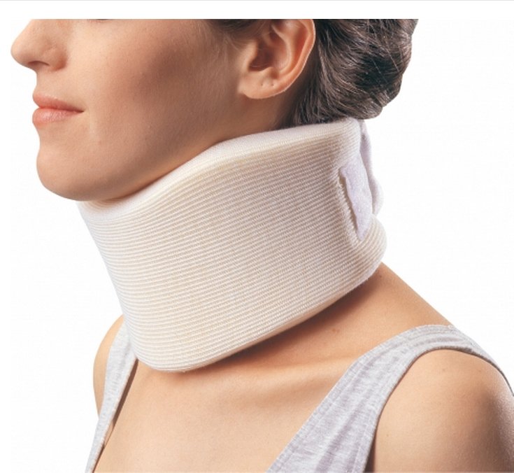 DJO - Cervical Collar ProCare® Form Fit™ Low Contoured / Medium Density Adult Small One-Piece 3 Inch Height 18-1/2 Inch Length 11 to 16 Inch Neck Circumference [1/EA]