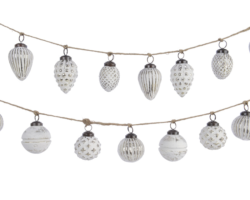 DECORIS - Decoris 47.24 ft. L Bauble Garland - Case of 6