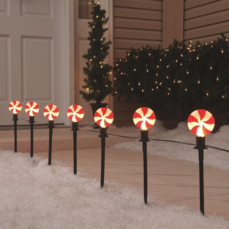 CELEBRATIONS - Celebrations Red/White Peppermint Candy Pathway Decor