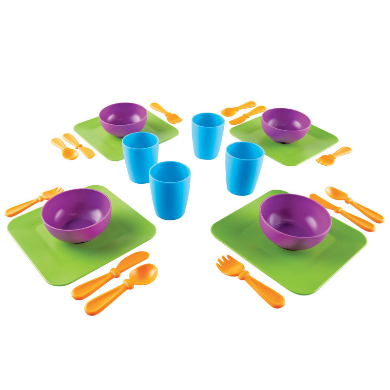 LEARNING RESOURCES - New Sprouts® Serve it! My very own dish set