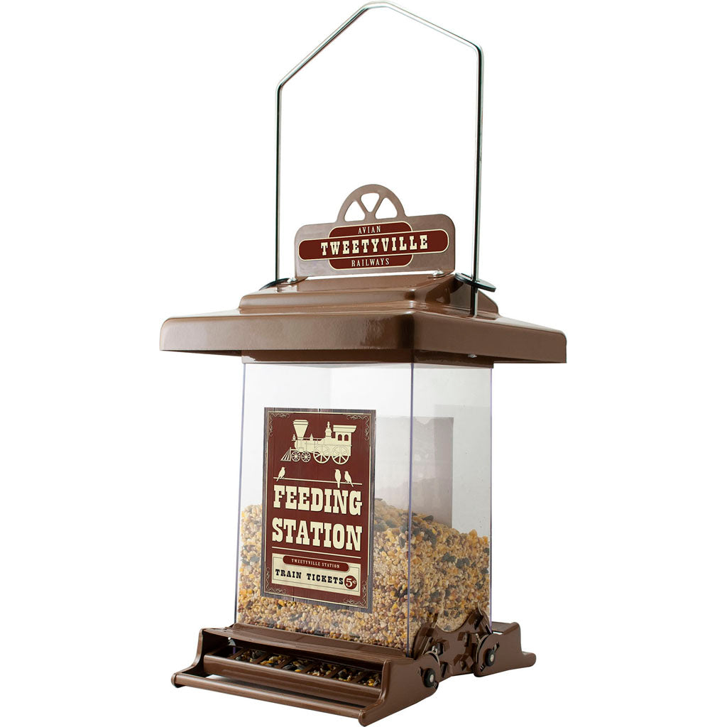 Rustic Farmhouse Absolute Train Feeding Station (BROWN, 6 LB)